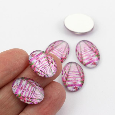 Kaboszon szklany z grafiką owal krajobraz 18x13mm