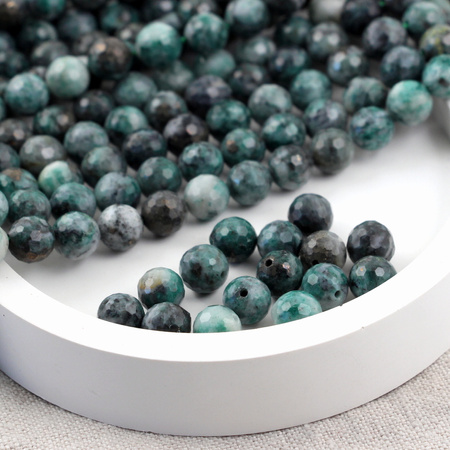 Szmaragd kula fasetowana 8mm