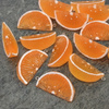 Akrylowa zawieszka pomarańcza 40x22mm