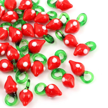 Zawieszka szklana truskawka 23x10mm