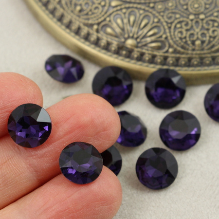 Kaboszon szklany moneta stożkowa fasetowana chaton Deep Purple 10mm