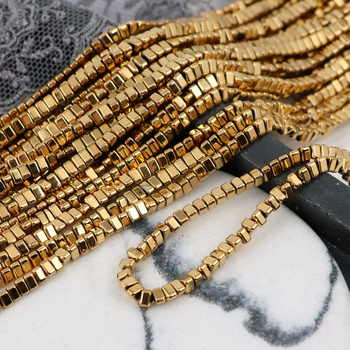 Hematyt złoty trójkąt 3mm [sznur 40cm]