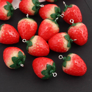 Akrylowa zawieszka truskawka 25x17mm