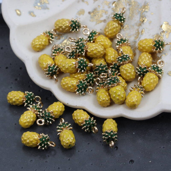 Zawieszka 3D metalowa emaliowana ananas 14x6mm