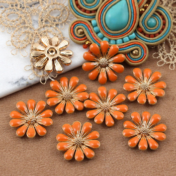 Element ozdobny kwiatek emaliowany pomarańczowy 18mm