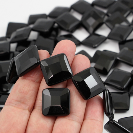 Onyks romb/kwadrat fasetowany 20mm