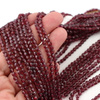 Granat moneta fasetowana 4mm [sznur 39cm]