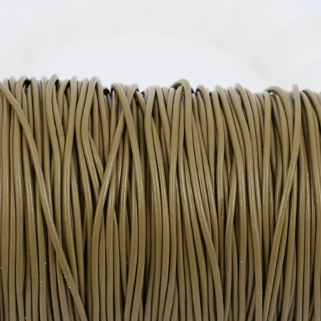 Rzemień skórzany beżowy 1,5mm [1metr]