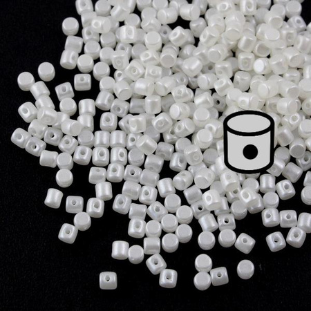 Minos par Puca 2,5x3mm Pastel White [40szt]