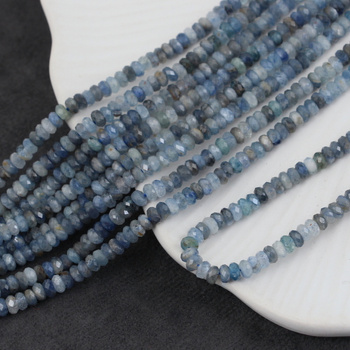 Kyanit oponka fasetowana 4x2mm [sznur 39cm]