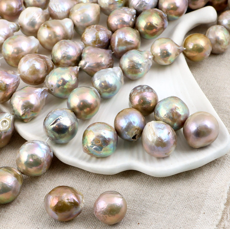 Perła słodkowodna baroque szaro-złota kula 15-18mm