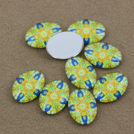 Kaboszon szklany z grafiką owal 18x13mm
