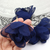 Szyfonowy kwiatek w tulejce granatowy 80mm