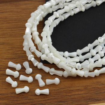 Muszla biała grzybek 8x4mm [10szt]