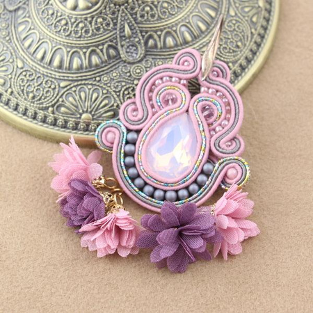 Ozdobny mini kwiatek w ażurowej tulejce fioletowy 13mm