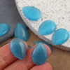 Kaboszon kocie oko łezka błękitna 18x13mm