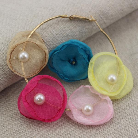 Szyfonowe płatki do kwiatków złociste 25mm