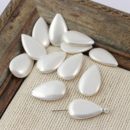 Perła seashell łezka kremowa 25x15mm [wzdłuż]