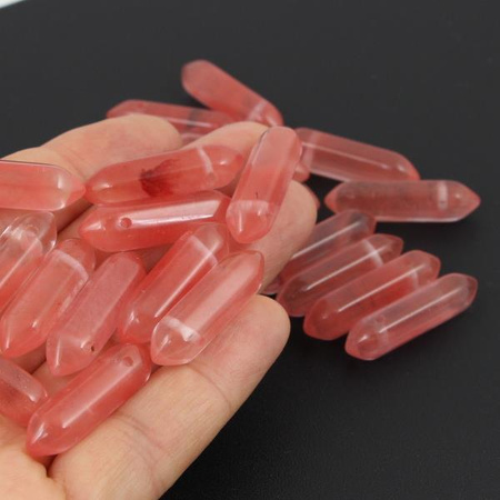 Kwarc malinowy zawieszka grot 32x9mm