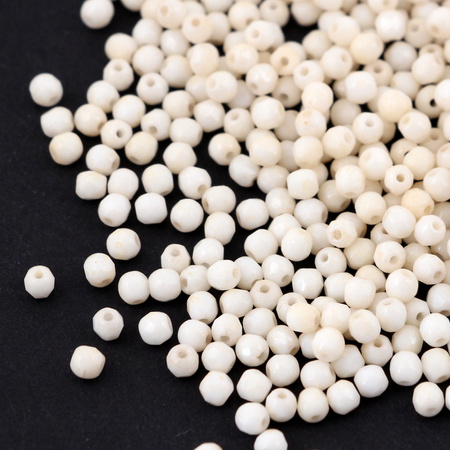 Fire Polish 3mm Chalk White Champagne [40szt]