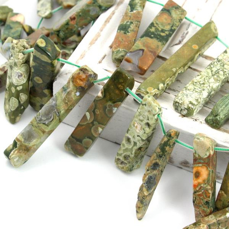 Jaspis riolit nieregularne długie 40-60mm