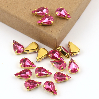 Kaboszon w oprawie łezka fasetowana różowa 13x8mm