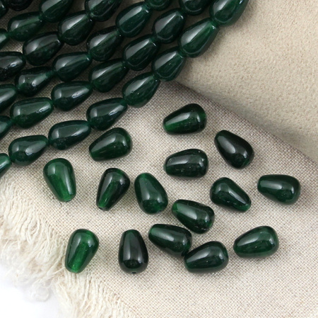 Jadeit ciemnozielony kropla gładka 12x8mm