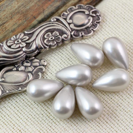 Perła seashell kropla beżowa wiercona do połowy HQ 20x12mm