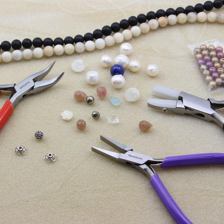 Mata do pracy z koralikami odcienie niebieskiego Beadsmith