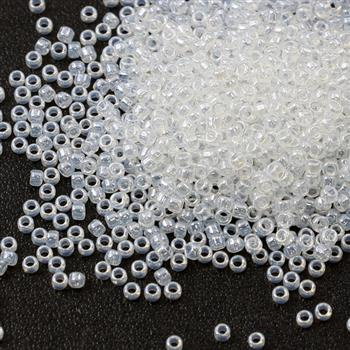 Toho Round 15/0 Ceylon Snowflake [5g]