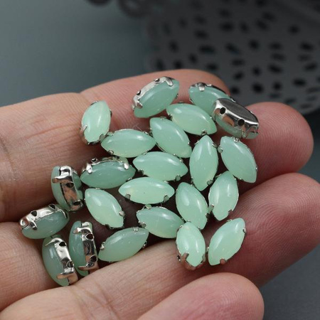 Kaboszon w oprawie wrzeciono miętowe 10x5mm