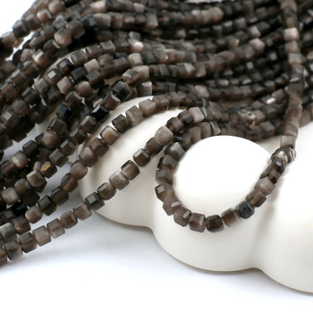 Obsydian srebrny kostka fasetowana 3,5mm [sznur 39cm]