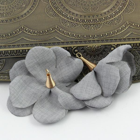 Ozdobny kwiatek w tulejce szary 50mm