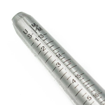 Rygiel stalowy okrągły z nutą do kształtowania obrączek