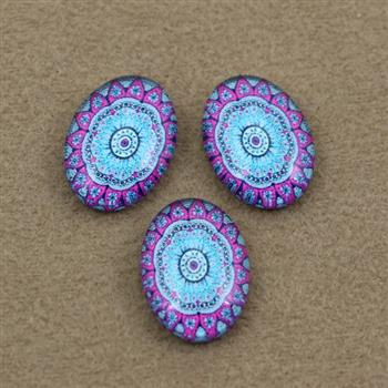 Kaboszon szklany z grafiką owal 18x13mm