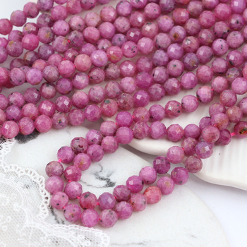 Rubin kula fasetowana 6mm [sznur 39cm]