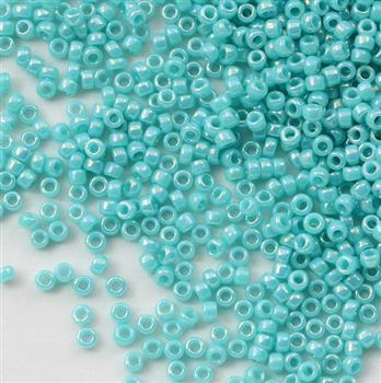 Toho Round 15/0 Opaque-Rainbow Turquoise [5g]