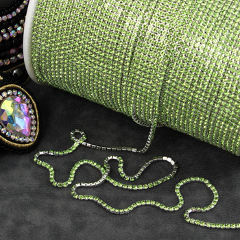 Taśma ozdobna cyrkoniowa silver/olivine 1,5mm [50cm]