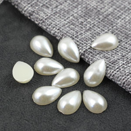 Kaboszon akrylowy kremowa łezka 14x10mm [10szt]