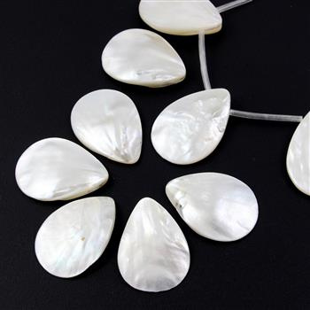 Masa perłowa biała łezka 35x25mm