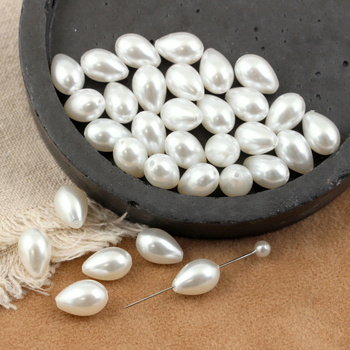 Koralik szklany perłowa kropla biała 12x8mm