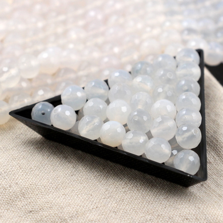 Agat biały kula fasetowana 8mm
