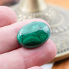 Kaboszon malachit naturalny owal 25x18mm