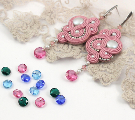 6430 Swarovski Classic Cut Pendant 8mm Crystal