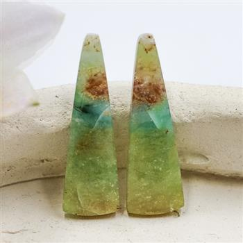 Kaboszony opal blue 31x10x4mm [para]