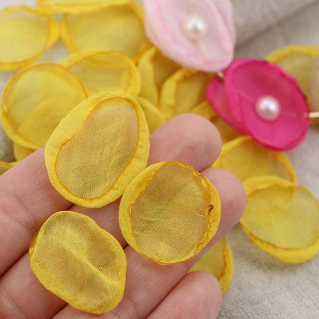 Szyfonowe płatki do kwiatków złociste 25mm