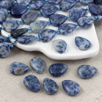 Sodalit łezka 18x13mm