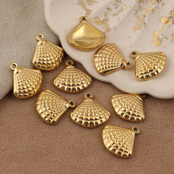 Zawieszka muszla stal szlachetna pozłacana 16mm