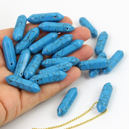 Howlit turkusowy zawieszka grot 32x9mm