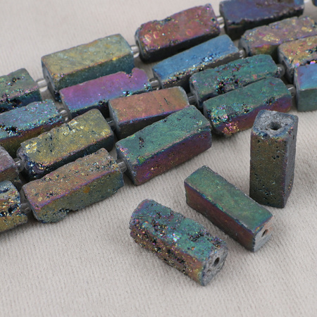 Kwarc tytanowany prostopadłościan 25x10mm